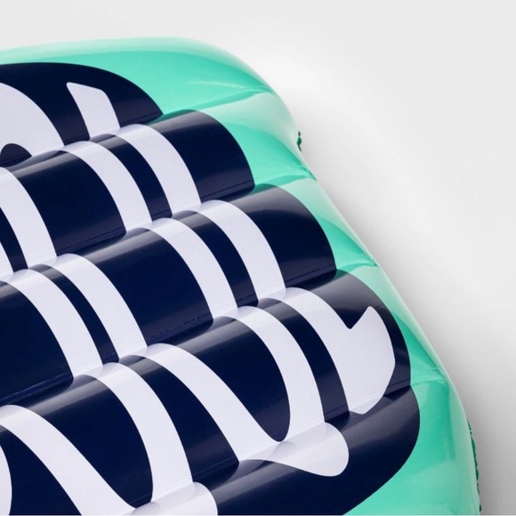 Sun Squad Sunglasses Float, Stay Cool - Picture 3 of 7